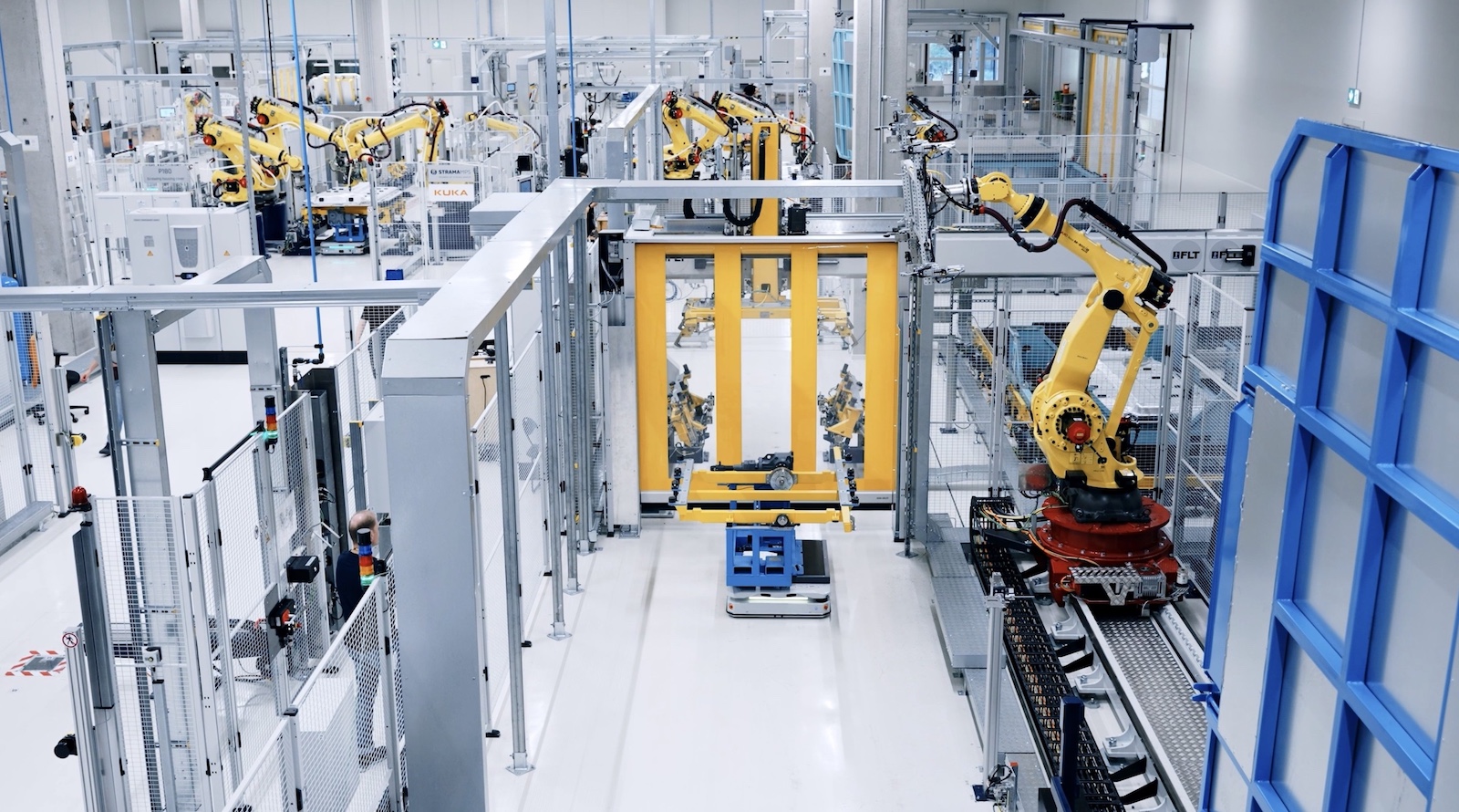 BMW hợp tác Rimac phát triển pin cao áp thế hệ mới cho i7 — mật độ năng lượng tăng 20%, ra mắt ngày 22/4