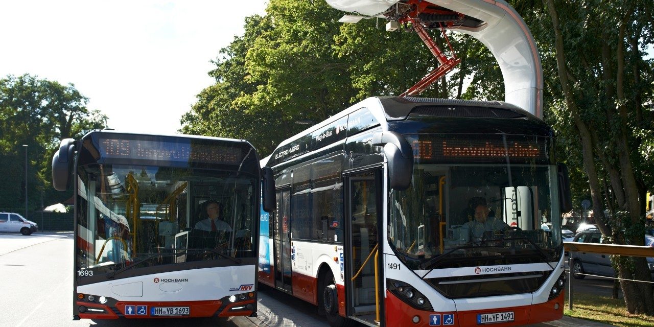 Khu vực thủ đô Washington DC lắp đặt trạm sạc pantograph đầu tiên cho xe buýt điện trên tuyến