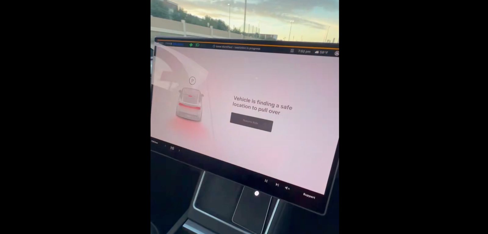 Tesla mở rộng dịch vụ 'Robotaxi' tới Dallas và Houston — nhưng gần như không có xe nào hoạt động, nghi vấn chiêu đẩy giá cổ phiếu trước báo cáo tài chính