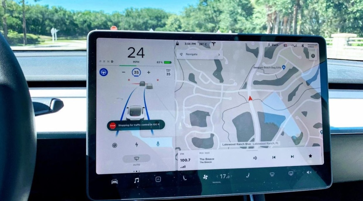 Tesla đang rơi vào thế "thua cả hai đường" với xe tự lái?