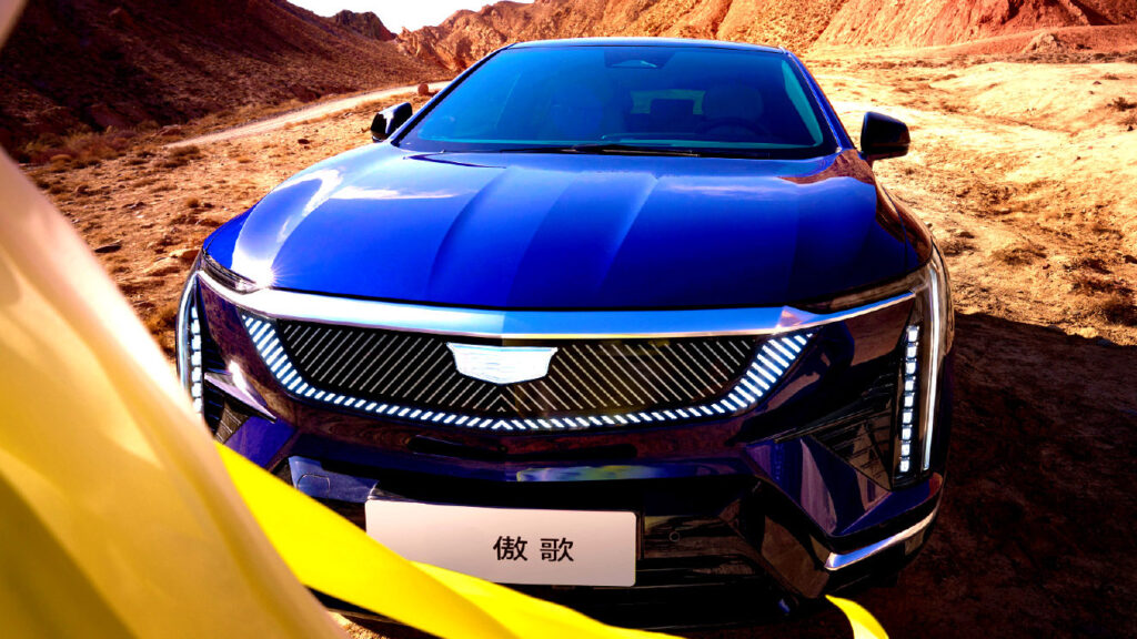 Doanh số GM tại Trung Quốc giảm 75% — Buick và Cadillac chạy đua điện hóa trước khi liên doanh hết hạn năm 2027