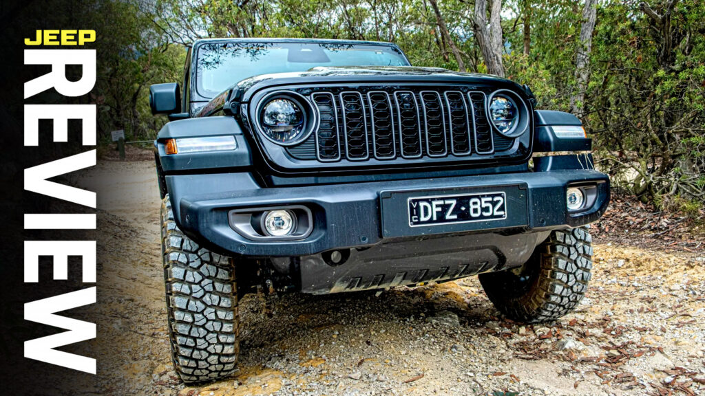 Jeep Wrangler Rubicon 2026 thay động cơ turbo 4 xi-lanh — yên tĩnh hơn, tiết kiệm hơn nhưng vẫn chưa chịu chạy điện