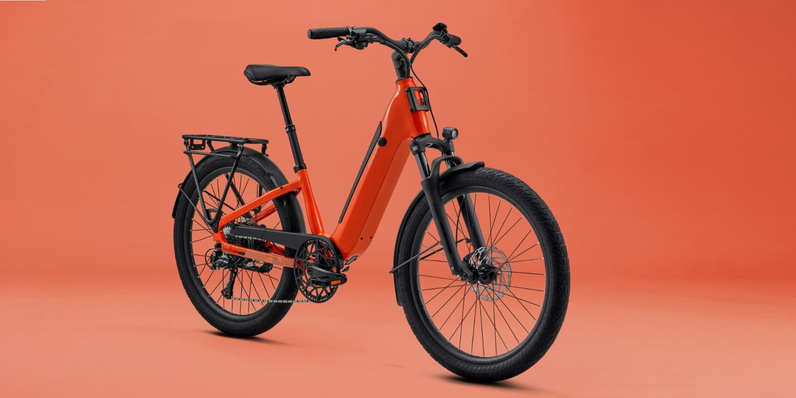 Momentum Vida E+ EX — xe đạp điện đi làm mới với tính năng kiểm soát hành trình, ga tay và nhiều nâng cấp đáng giá