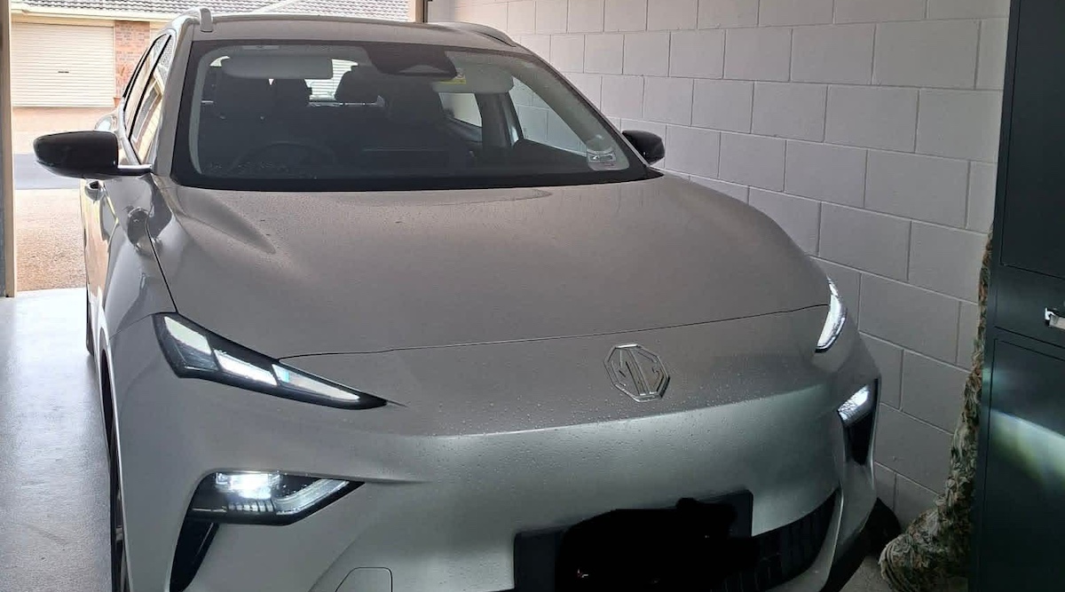 Từ xe nâng đến xe điện — vì sao một người về hưu tại Úc chọn MG S5 làm bạn đồng hành