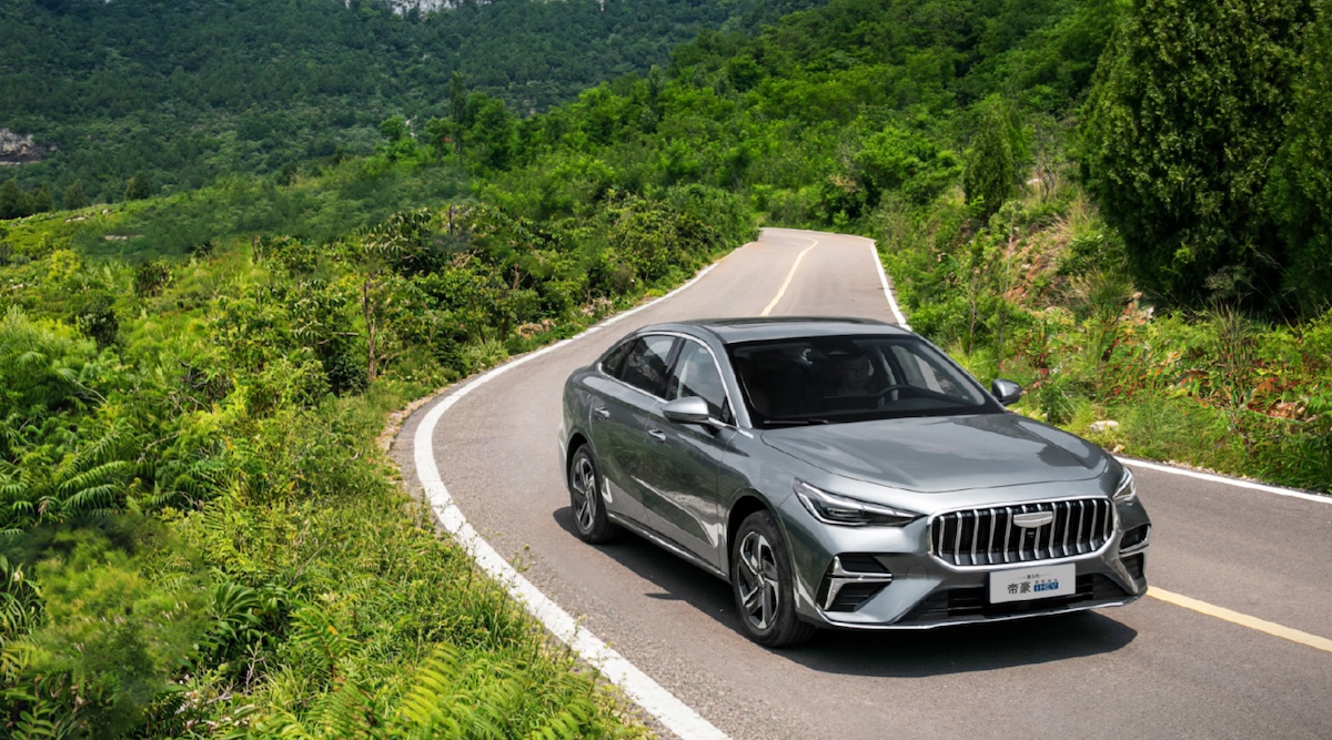 Thị trường ô tô Mỹ: Bước tiếp theo là xe điện thuần hay hybrid?