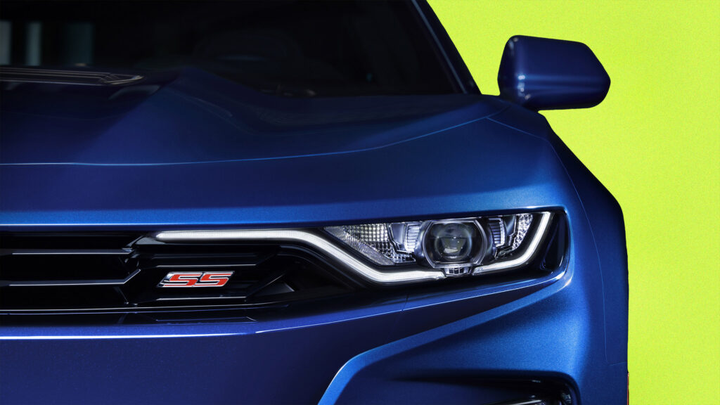 Chevrolet Camaro hồi sinh dưới dạng sedan bốn cửa — chia sẻ nền tảng với mẫu Buick hoàn toàn mới