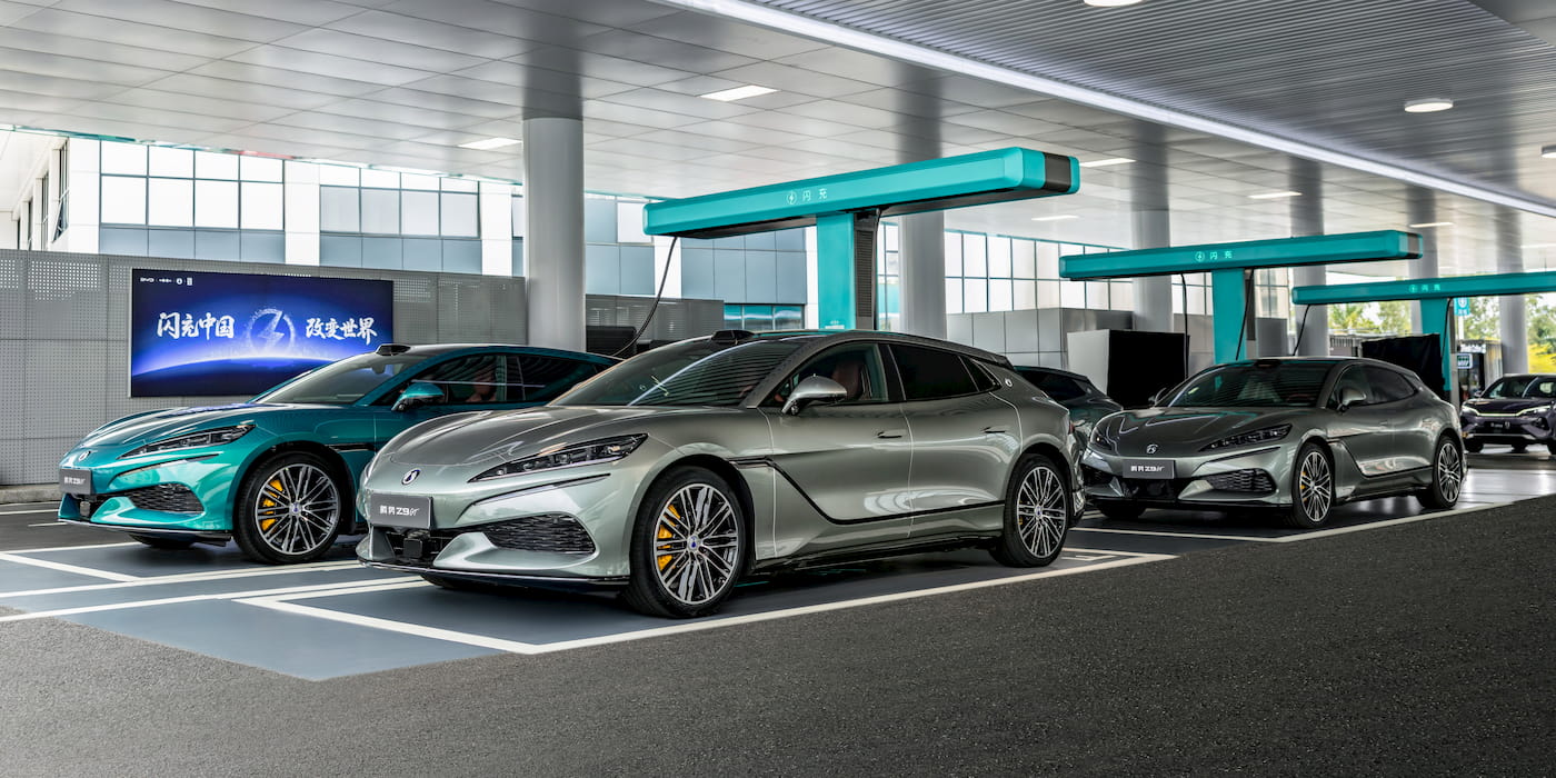 Denza Z9 GT — xe điện hạng sang của BYD sạc 5 phút đi gần 800 km, chuẩn bị ra mắt châu Âu