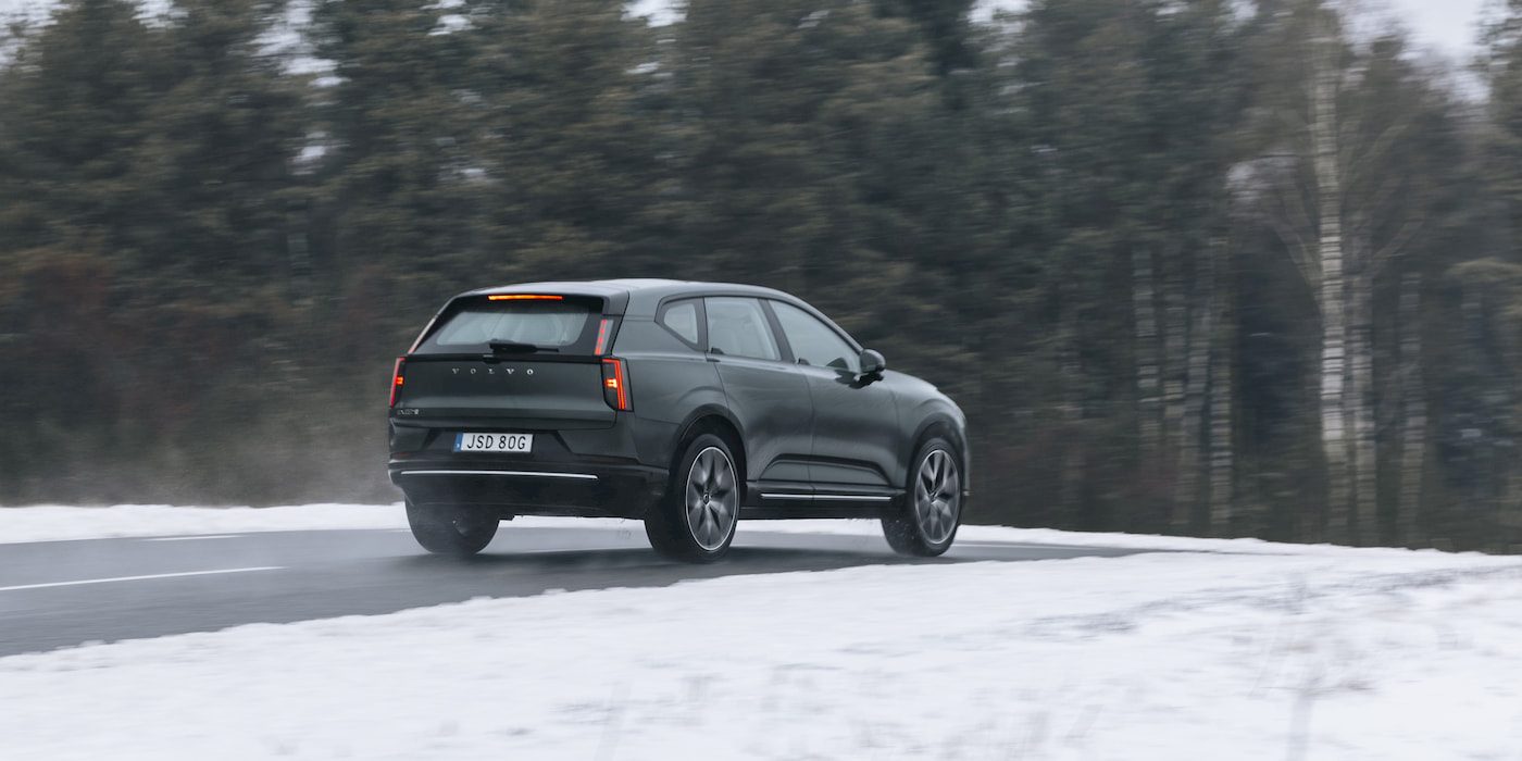 Volvo EX50 — SUV điện thế hệ mới nhắm thẳng Tesla Model Y, giá khởi điểm dưới 50.000 USD