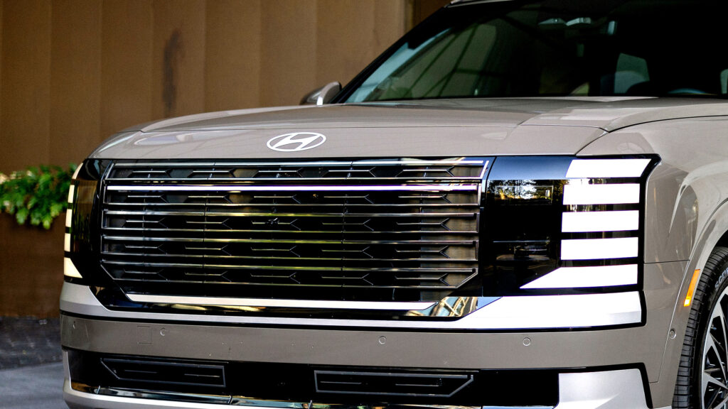 Hyundai dừng bán Palisade tại Mỹ sau tai nạn chết người do ghế gập điện — triệu hồi hơn 68.500 xe