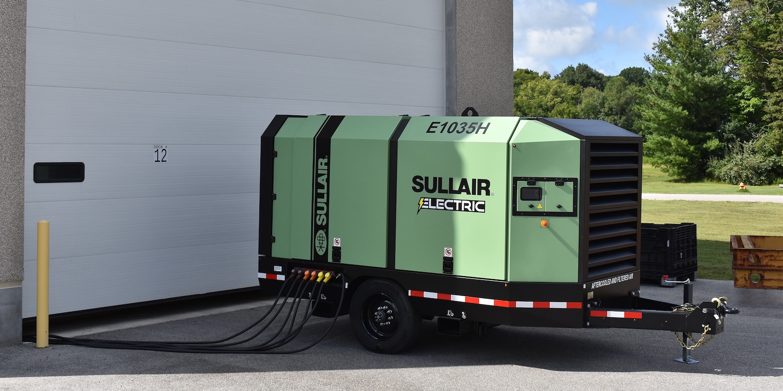 Hitachi ra mắt dòng máy nén khí chạy điện hoàn chỉnh tại triển lãm CONEXPO