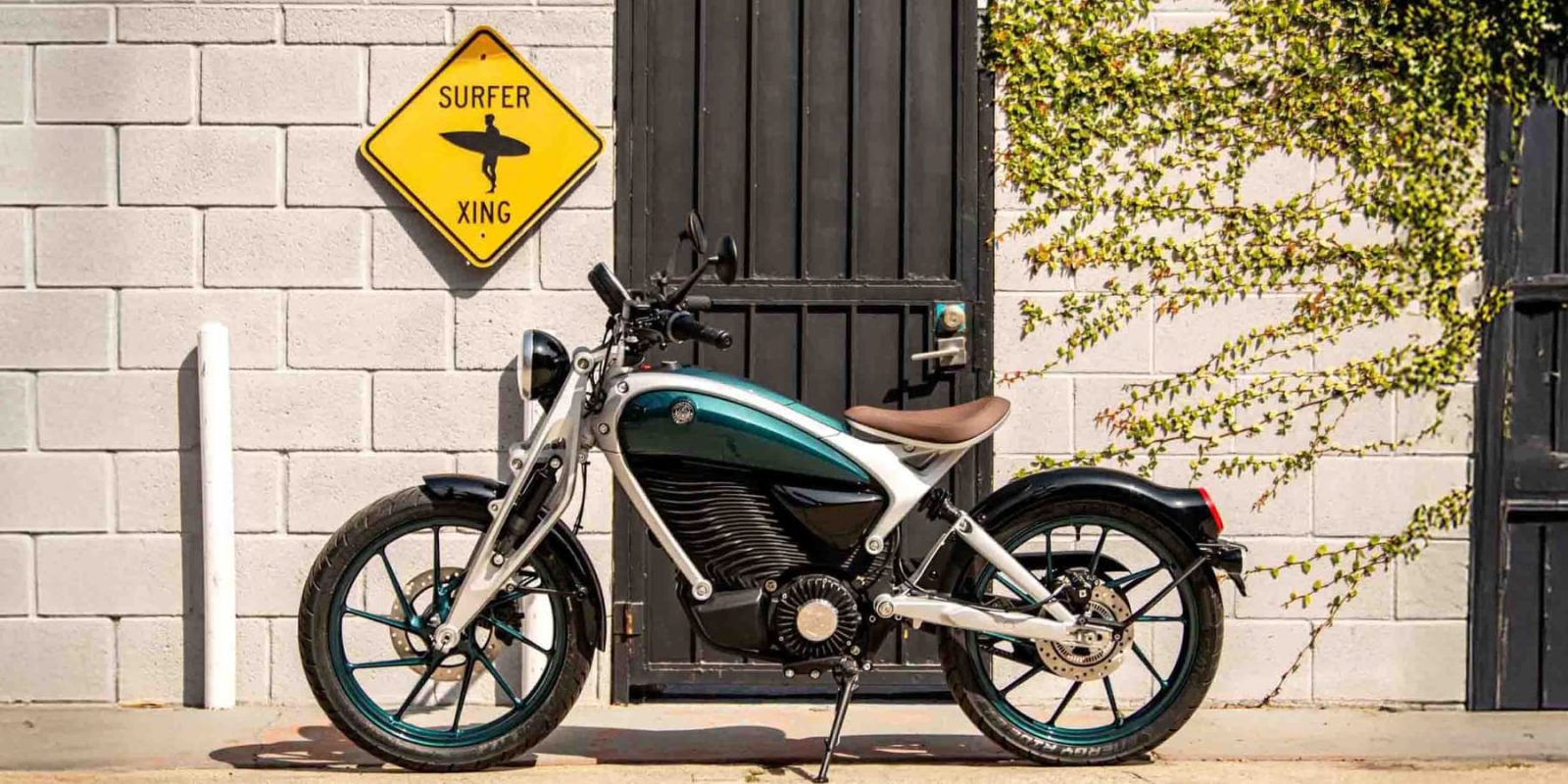 Royal Enfield Flying Flea C6 — mẫu mô tô điện đầu tiên của hãng xe Ấn Độ huyền thoại với thông số gây tranh cãi