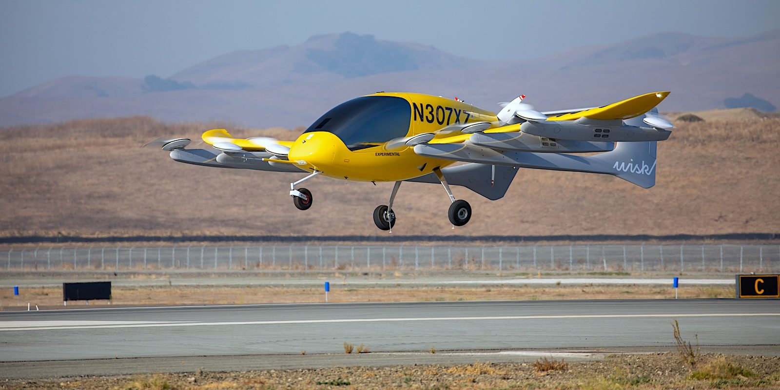 Cựu nhân viên kiện Wisk Aero — startup taxi bay được Boeing hậu thuẫn bị tố cáo vội vàng trong kiểm thử phần mềm eVTOL
