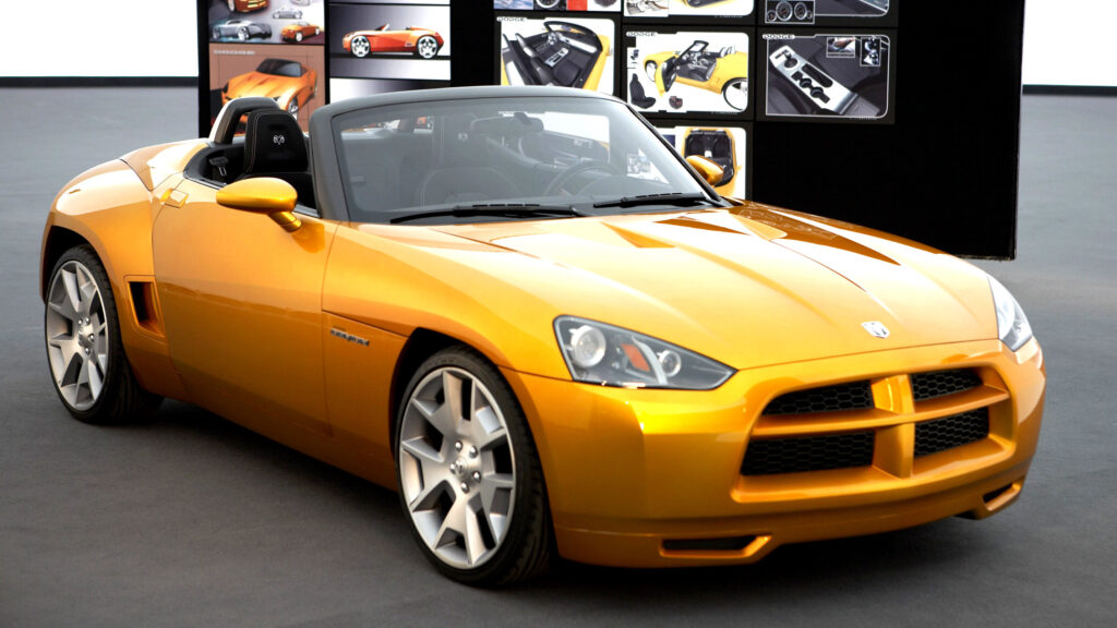 CEO Dodge tin rằng một chiếc xe thể thao giá dưới 750 triệu VND có thể làm được điều mà Charger 1,25 tỷ không thể