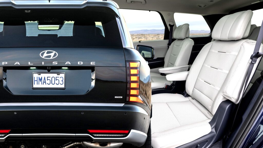 Hyundai triệu hồi gần 47.000 xe Palisade 2026 vì lỗi dây điện khóa dây an toàn hàng ghế thứ ba