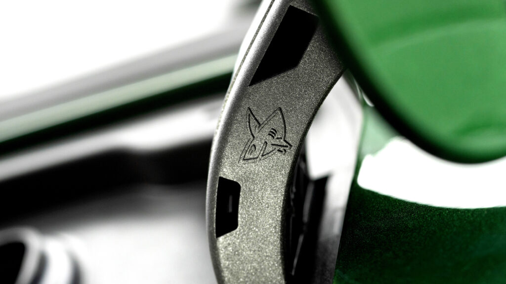 Con cá mập ẩn giấu suốt 20 năm — câu chuyện thú vị đằng sau "trứng Phục sinh" trên xe Opel từ một lời đề nghị ngây thơ của cậu bé