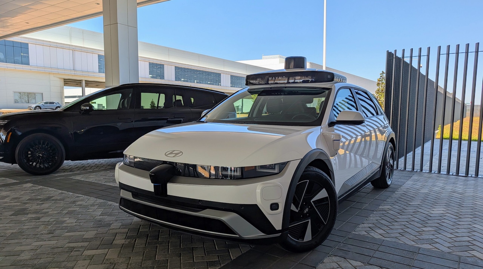 Waymo tăng tốc mở rộng khắp nước Mỹ trong mùa hè 2026 — robotaxi sắp có mặt tại San Diego, Las Vegas, Denver và Tampa