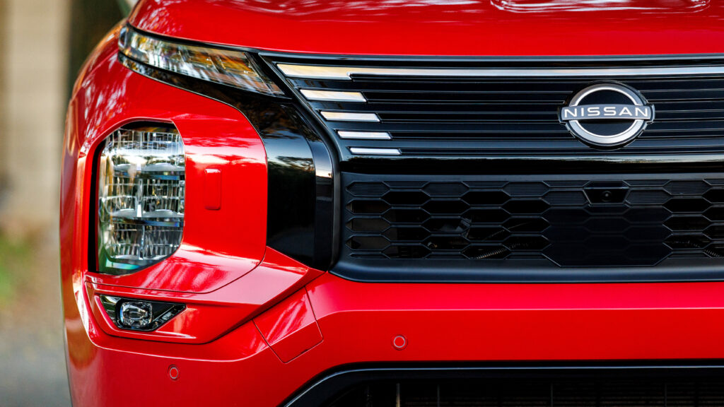 Nissan khai tử 11 mẫu xe — tái cấu trúc toàn bộ dàn sản phẩm để tập trung vào xe điện hóa và các mẫu chiến lược