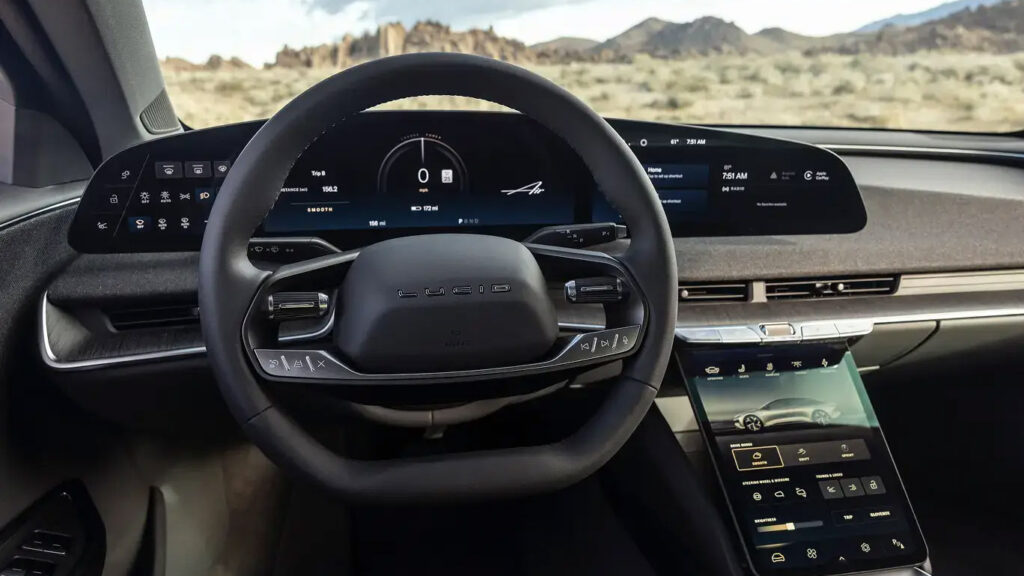 Lucid triệu hồi hơn 3.600 xe Air vì lỗi trục truyền động — giải pháp là cảnh báo tài xế trước khi mất lực kéo