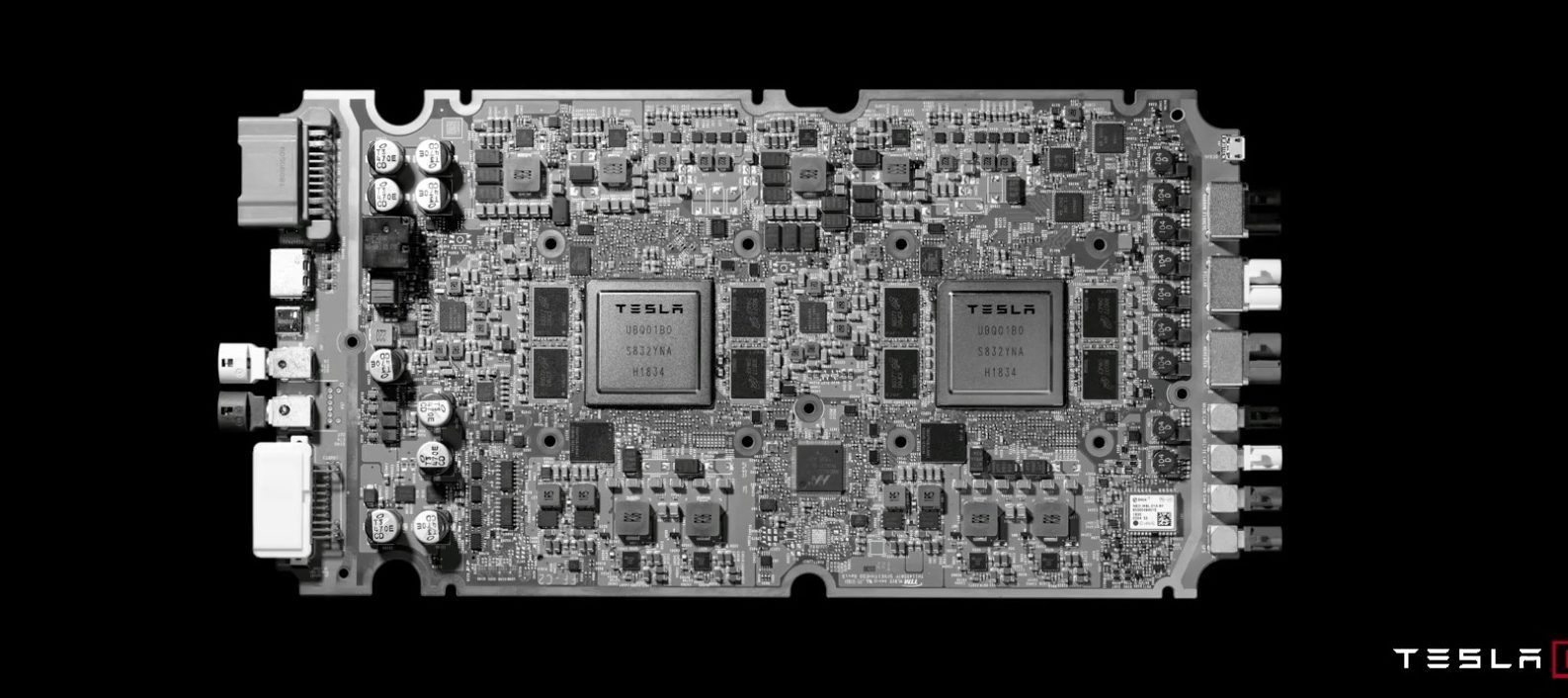 Tesla bắt đầu triển khai FSD v14 "Lite" cho xe phần cứng HW3 — bản cập nhật lớn đầu tiên sau hơn một năm "đóng băng"