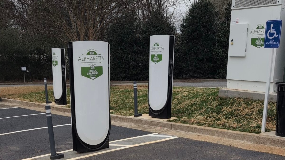 Thành phố Alpharetta tại Georgia có thể là nơi đầu tiên mở trạm Tesla Supercharger mang thương hiệu thành phố