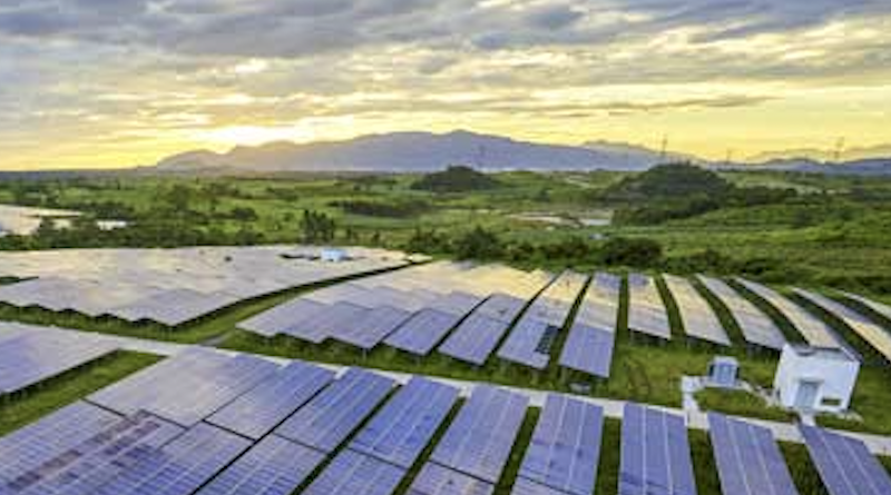 Texas: Tổng chưởng lý chống năng lượng tái tạo thất bại — đầu tư điện gió, điện mặt trời vẫn bùng nổ