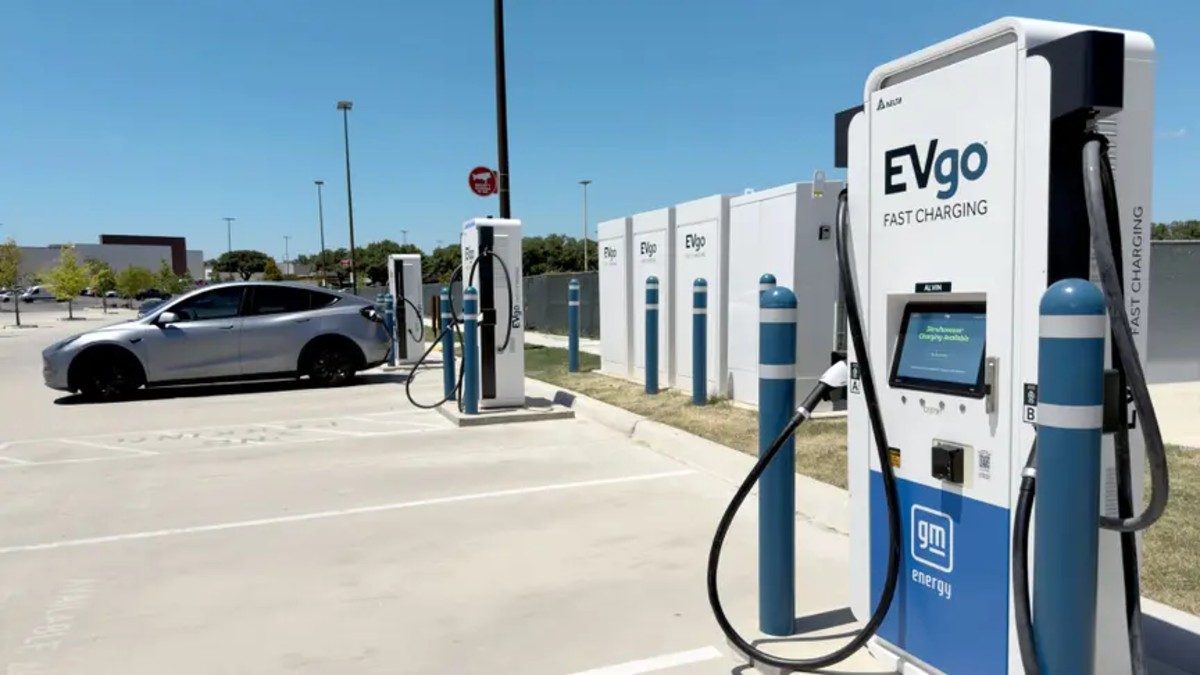 EVgo lắp đặt hơn 500 trạm sạc nhanh tại các trung tâm mua sắm trên khắp nước Mỹ
