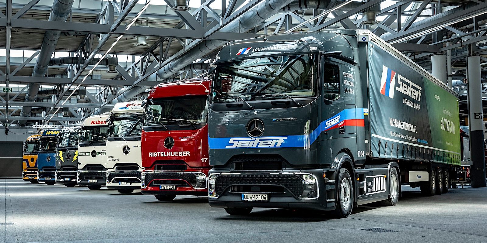 Mercedes đạt hiệu suất ngang Tesla Semi khi kéo 36 tấn hàng xuyên mùa đông nước Đức