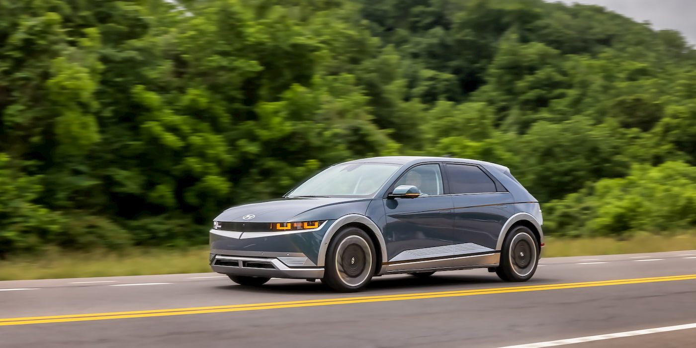 Hyundai triệu hồi 14 chiếc IONIQ 5 và Kia EV vì lỗi pin có nguy cơ cháy, khuyến cáo chủ xe đỗ ngoài trời