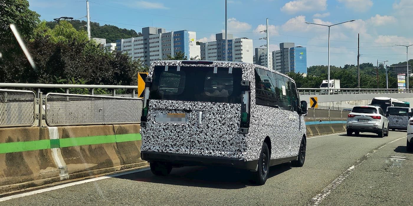 Kia PV7 — xe van điện cỡ lớn lộ diện gần như không ngụy trang trước thềm ra mắt