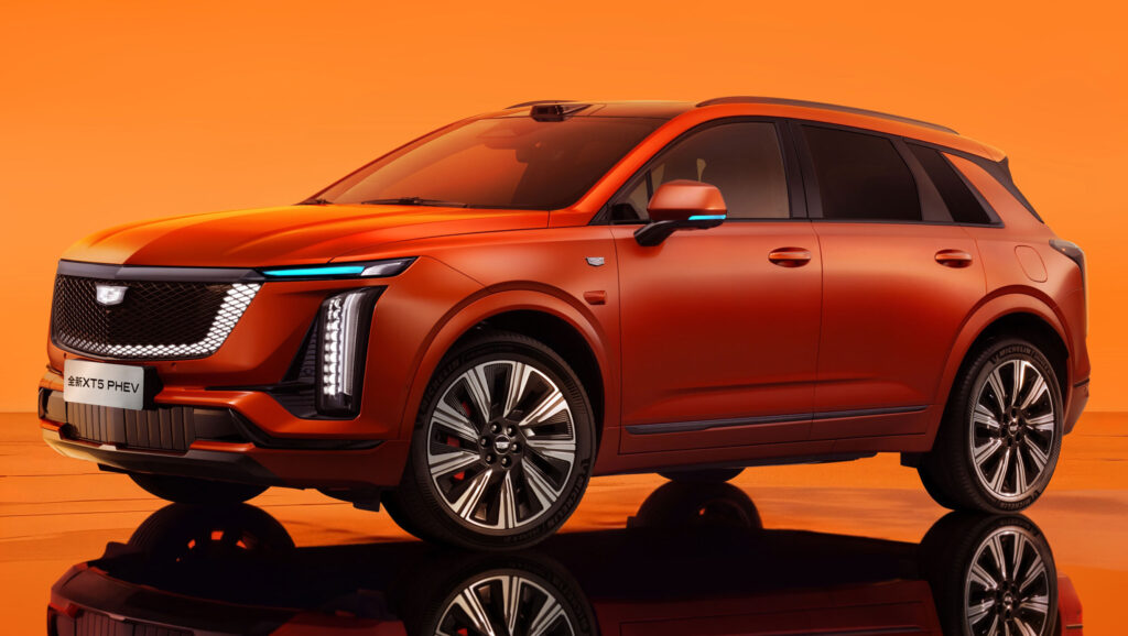 Cadillac ra mắt XT5 PHEV tại Trung Quốc với công nghệ tự lái tiên tiến — thị trường Mỹ vẫn chưa có hàng